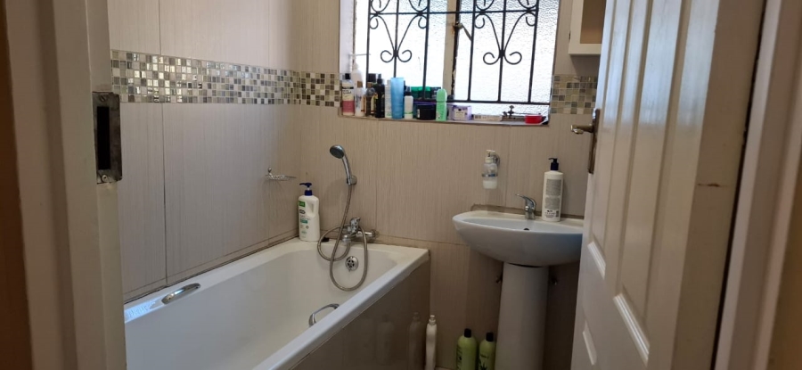 3 Bedroom Property for Sale in Blomanda Free State